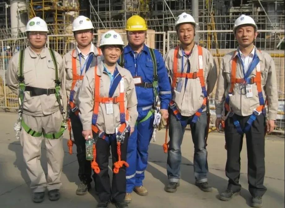肩扛责任使命,努力打造境外精品项目——记华陆科技技术总监杨虹 华陆  昨天 肩扛责任使命,努力打造境外精品项目——记华陆科技技术总监杨虹 华陆  昨天