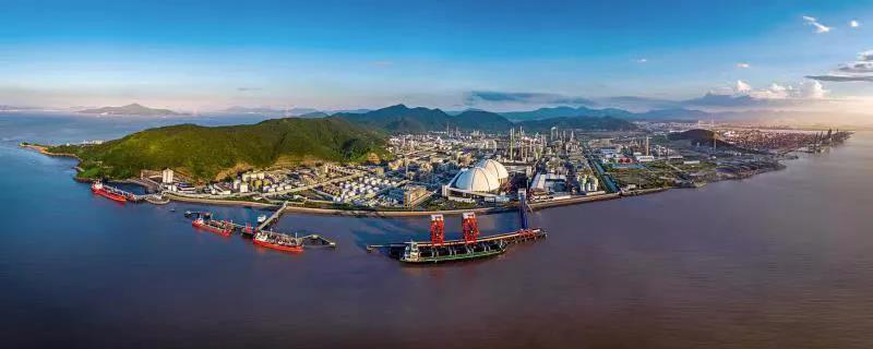 IHS公布2019年全球化工企业排名,恒力石化、万华化学闯入前50强 IHS公布2019年全球化工企业排名,恒力石化、万华化学闯入前50强