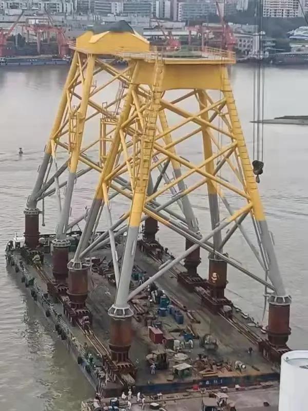 广东中远海运重工再交付2套海上风电导管架 广东中远海运重工再交付2套海上风电导管架