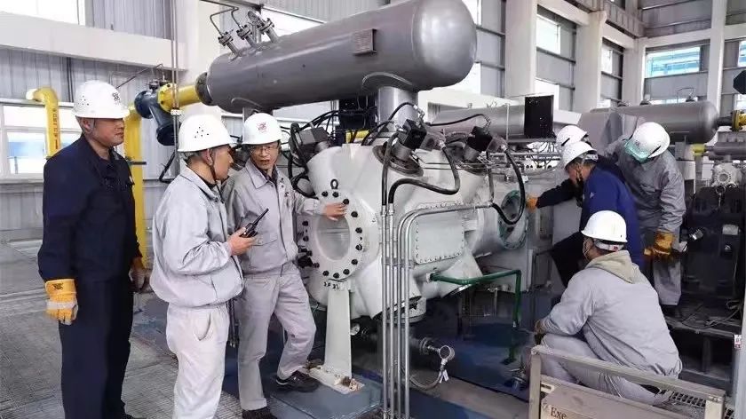 安庆曙光化工10万吨/年合成氨技改项目投料试车一次成功 安庆曙光化工10万吨/年合成氨技改项目投料试车一次成功