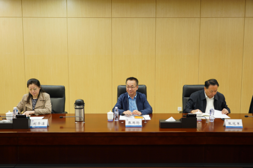 中石协与中海油研究总院签订《海洋油气工程装备分会秘书处共管协议》 中石协与中海油研究总院签订《海洋油气工程装备分会秘书处共管协议》