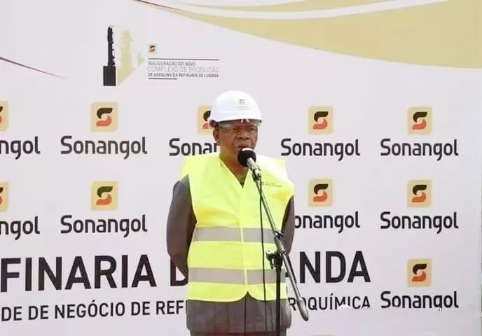 中国化学工程第三建设有限公司承建的安哥拉罗安达炼油厂扩建项目举行投产剪彩仪式  中国化学工程第三建设有限公司承建的安哥拉罗安达炼油厂扩建项目举行投产剪彩仪式