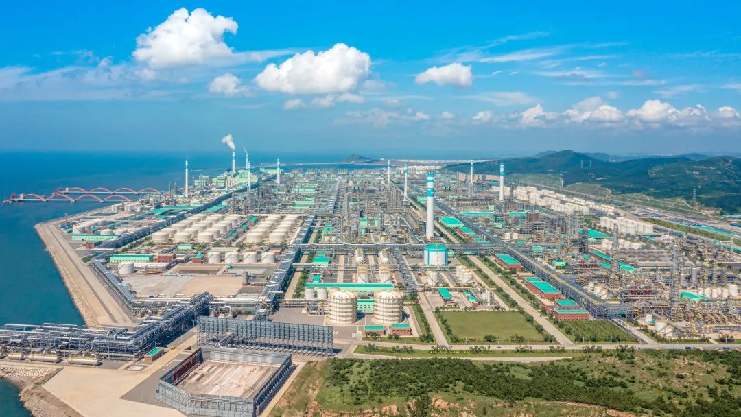 恒力石化再度上榜全球化工企业50强,位列第12位! 恒力石化再度上榜全球化工企业50强,位列第12位!