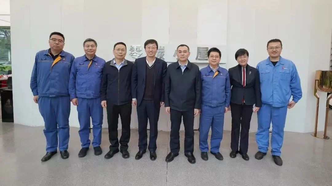 西交大校长、中国工程院院士张立群率队到太钢调研交流 推进校企产学研合作 西交大校长、中国工程院院士张立群率队到太钢调研交流 推进校企产学研合作